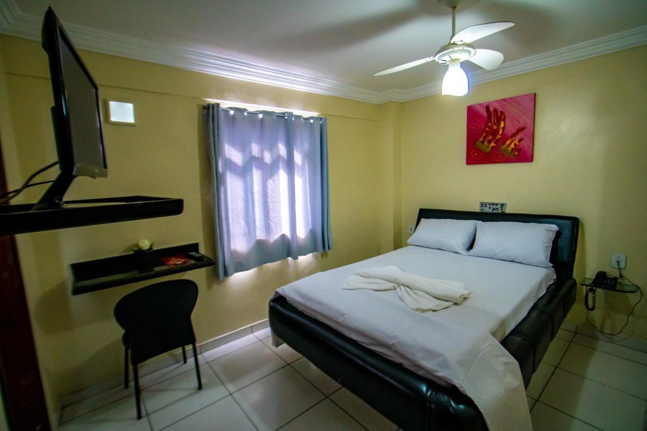סלבאדור Hotel Piramide Rodoviaria מראה חיצוני תמונה