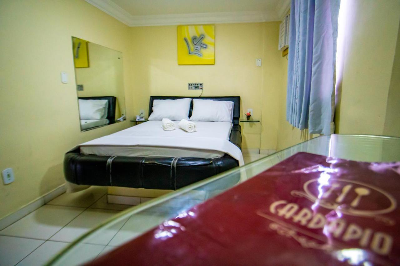 סלבאדור Hotel Piramide Rodoviaria מראה חיצוני תמונה